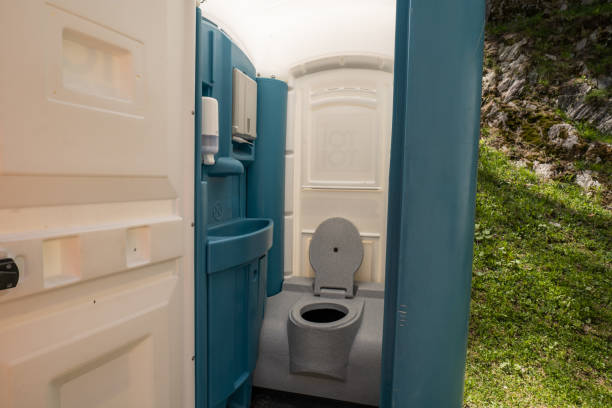 Portable Toilet Options We Offer in Skippers Corner, NC